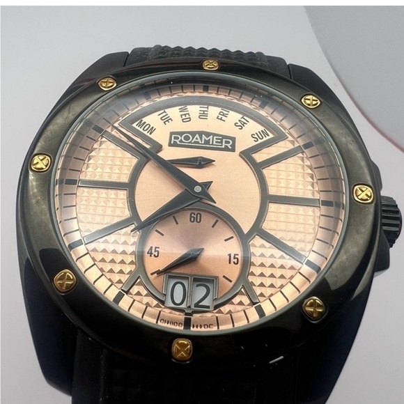 Roamer R-Line Swiss Quartz Men’s Multifunction Watch Model 711850-49-65-07 - Picture 4 of 11